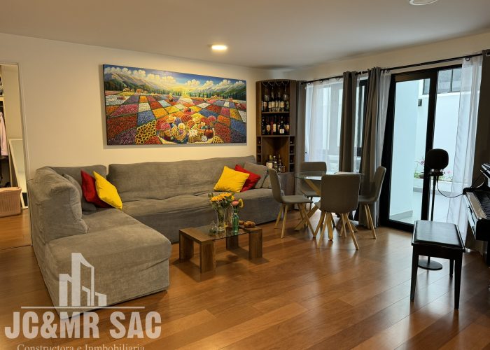 464967809_122150225306326104_7337595576005439842_n